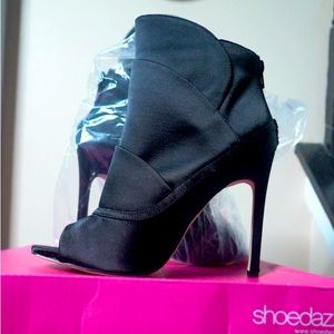 Jojo satin stiletto bootie